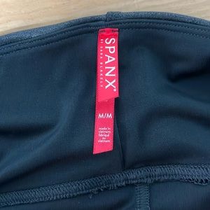 NWOT Spanx faux leather pencil skirt